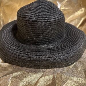New Black retro Audrey Hepburn style har